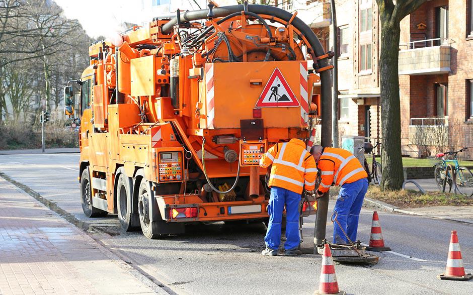combien coute un plombier pour déboucher les toilettes Montreuil